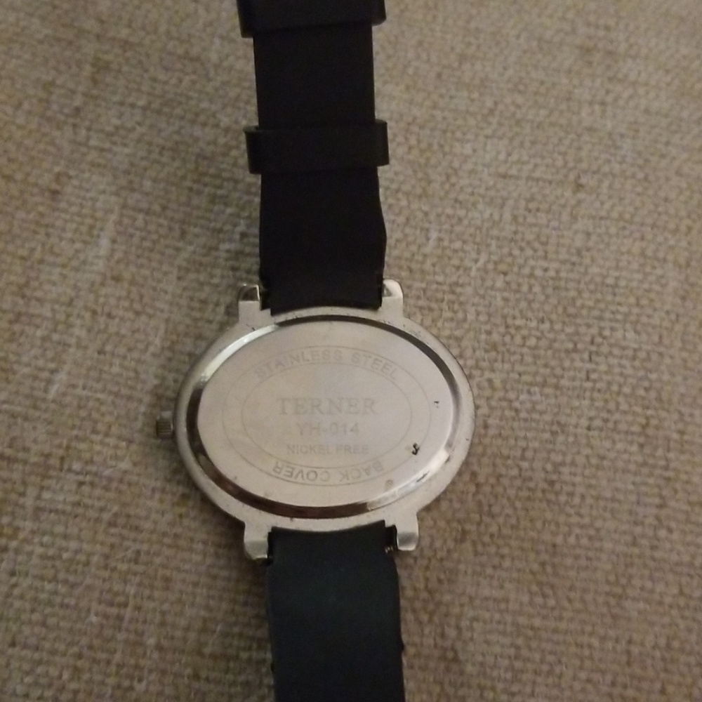 Watch - Picture 4 of 5